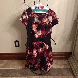 Adrianna Papell Floral Black and Red Dress